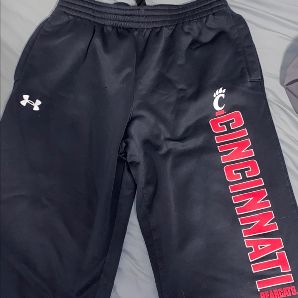 Cincinnati Bearcats under armor sweatpants!